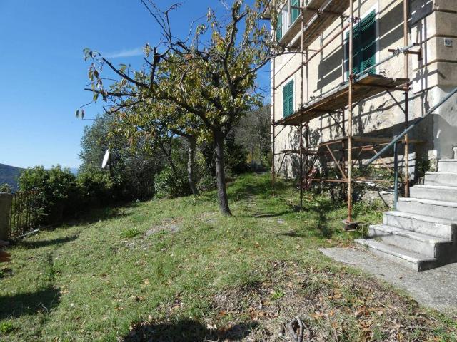 Appartamento in vendita a Davagna, Liguria