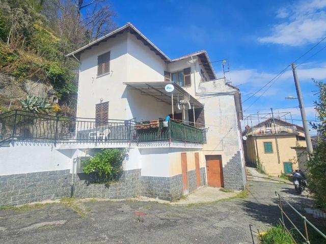 Appartamento in vendita a Davagna, Liguria
