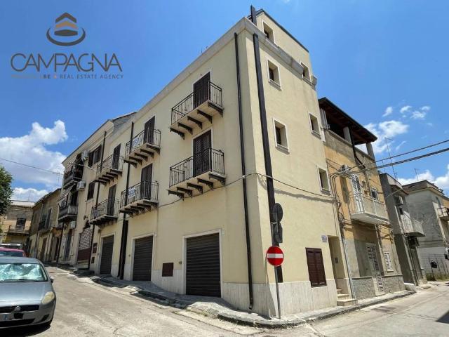 Appartamento in vendita a Delia, Sicilia