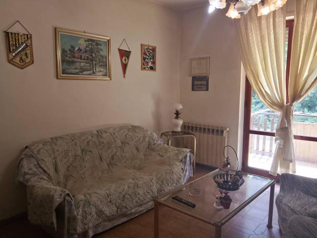 Appartamento in vendita a Deruta, Perugia