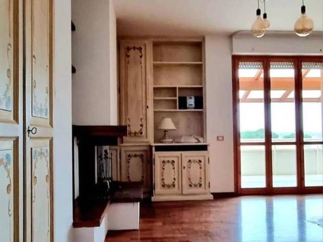 Appartamento in vendita a Deruta, Perugia