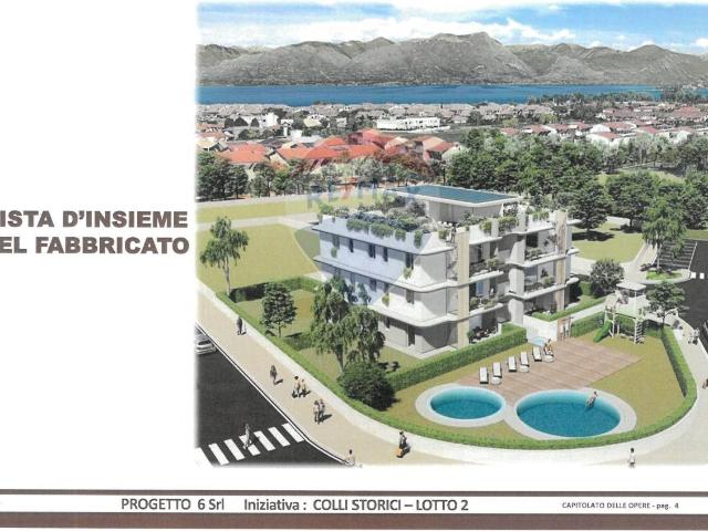 Appartamento in vendita a Desenzano Del Garda, Lombardia
