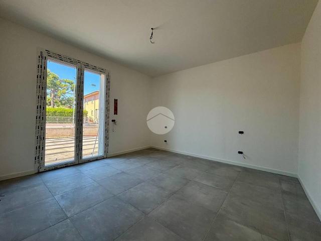 Appartamento in vendita a Desenzano Del Garda, Lombardia