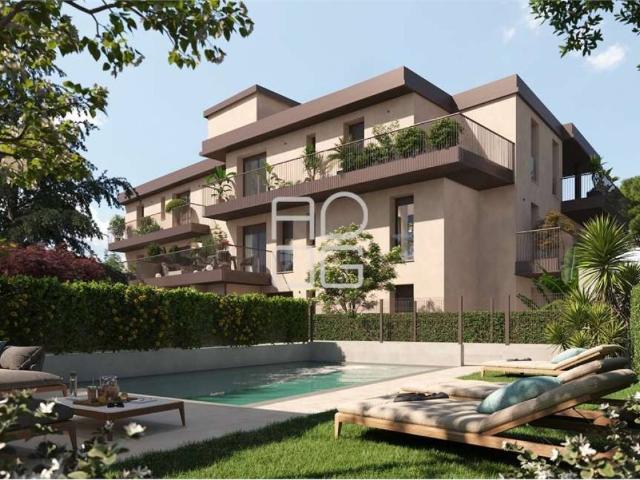 Appartamento in vendita a Desenzano Del Garda, Lombardia