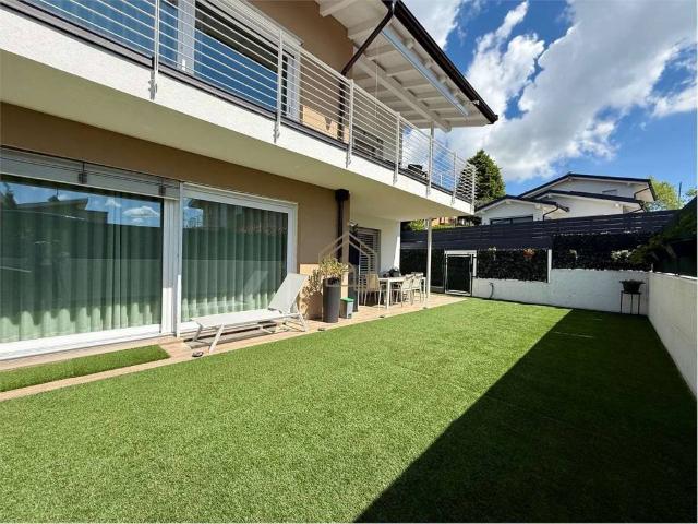 Appartamento in vendita a Vicina, Desenzano Del Garda