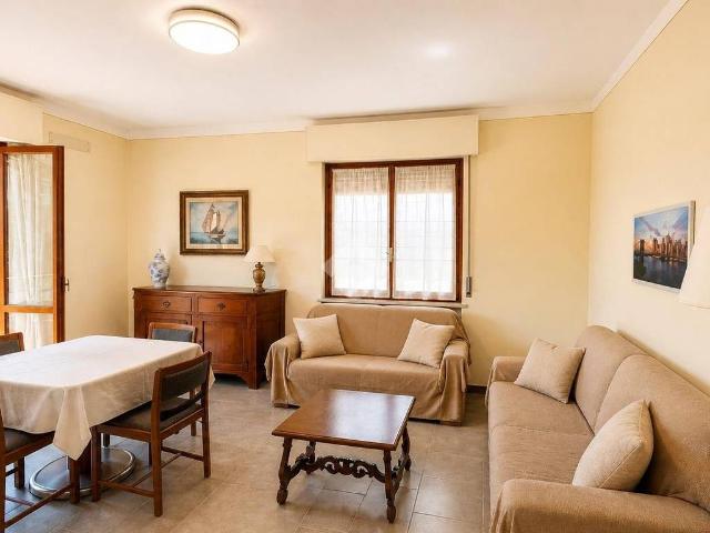 Appartamento in vendita a Rivoltella del Garda, Desenzano Del Garda