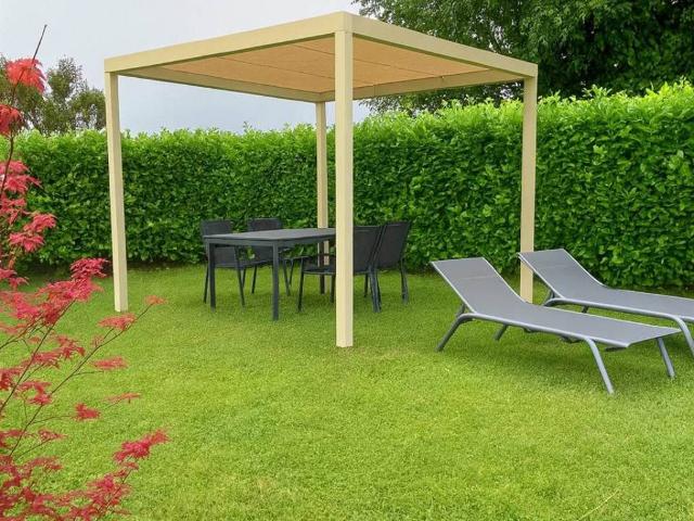 Villa Indipendente in vendita a Desenzano Del Garda, Lombardia
