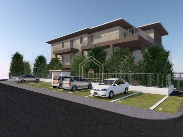 Appartamento in vendita a Desenzano Del Garda, Lombardia