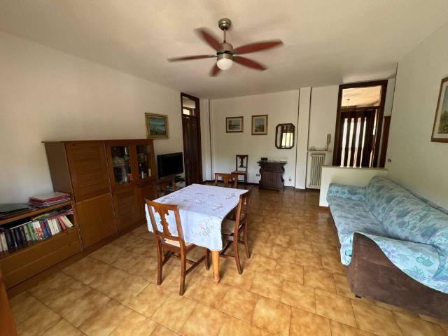 Appartamento in vendita a Rivoltella del Garda, Desenzano Del Garda