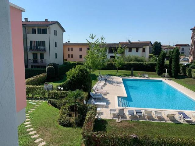 Appartamento in vendita a Rivoltella del Garda, Desenzano Del Garda