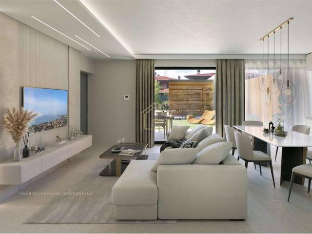 Appartamento in vendita a Rivoltella del Garda, Desenzano Del Garda
