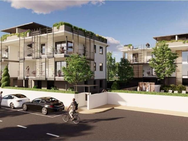 Appartamento in vendita a Desenzano Del Garda, Lombardia