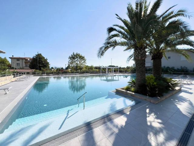 Appartamento in vendita a Rivoltella del Garda, Desenzano Del Garda