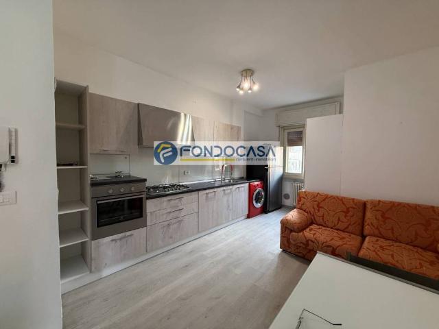 Appartamento in vendita a Desenzano Del Garda, Lombardia