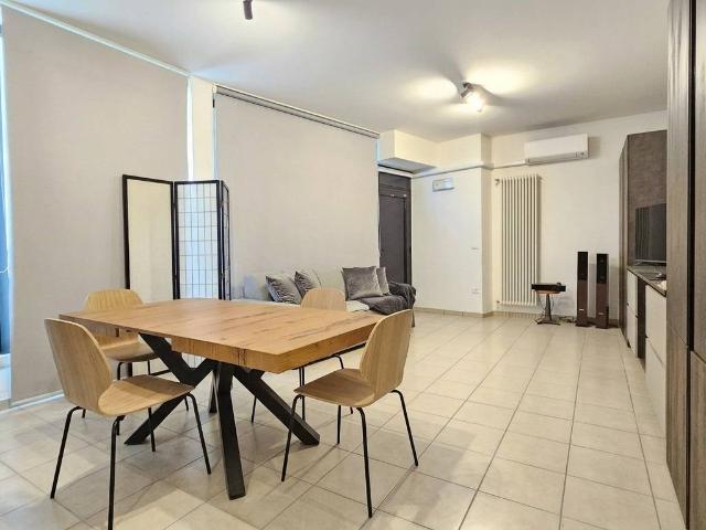 Loft in vendita a Desenzano Del Garda, Lombardia