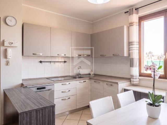 Appartamento in vendita a San Martino della Battaglia, Desenzano del Garda