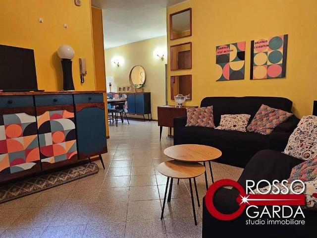 Appartamento in vendita a Desenzano Del Garda, Lombardia