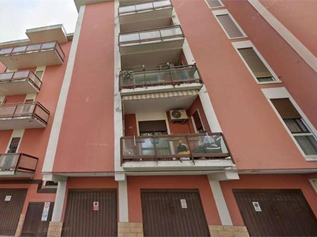 Appartamento in vendita a Vicina, Desenzano Del Garda