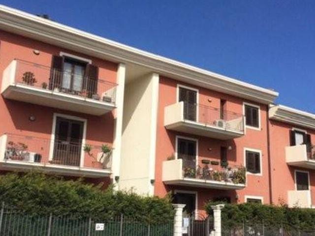 Appartamento in vendita a Desenzano Del Garda, Lombardia