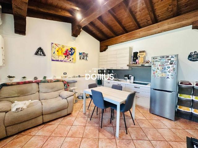 Appartamento in vendita a Desenzano Del Garda, Lombardia