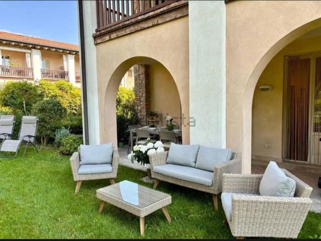 Appartamento in vendita a Desenzano Del Garda, Lombardia