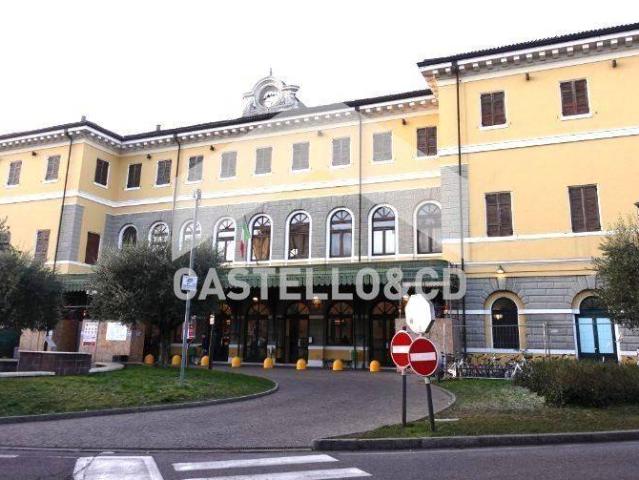 Appartamento in vendita a Vicina, Desenzano Del Garda