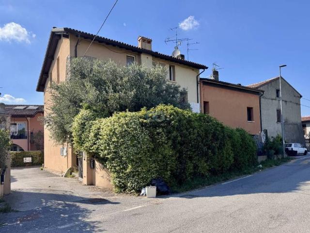 Appartamento in vendita a Desenzano Del Garda, Lombardia