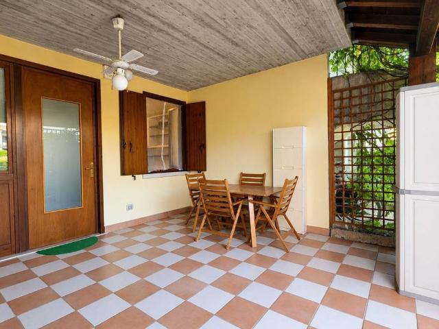 Appartamento in vendita a Desenzano Del Garda, Lombardia