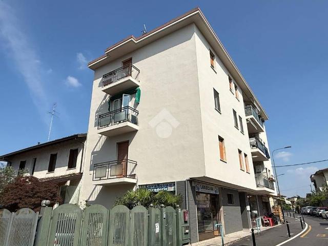Appartamento in vendita a Desenzano Del Garda, Lombardia