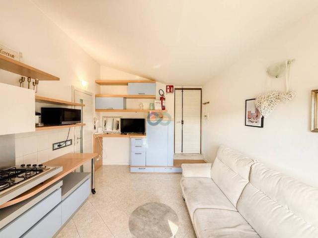 Appartamento in vendita a Rivoltella del Garda, Desenzano Del Garda