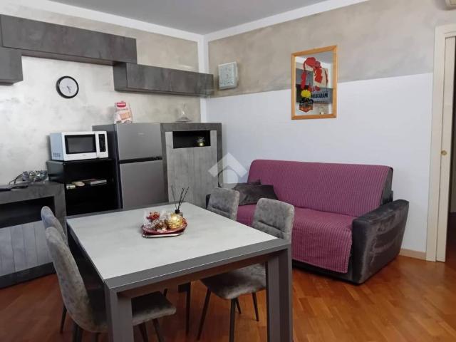 Appartamento in vendita a Desenzano Del Garda, Lombardia