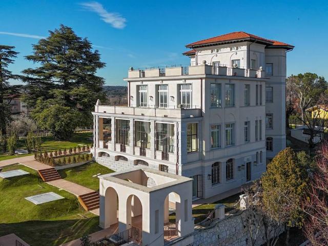 Appartamento in vendita a Vicina, Desenzano Del Garda