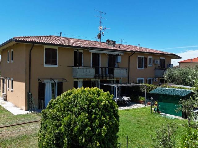 Appartamento in vendita a Desenzano Del Garda, Lombardia