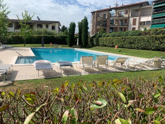 Appartamento in vendita a Rivoltella del Garda, Desenzano Del Garda