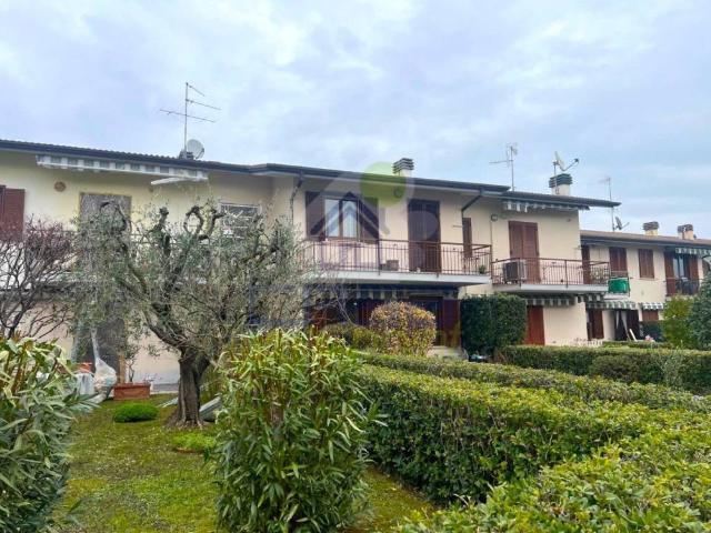 Appartamento in vendita a Rivoltella del Garda, Desenzano Del Garda