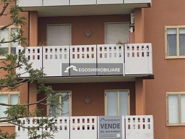 Appartamento in vendita a Desenzano Del Garda, Lombardia