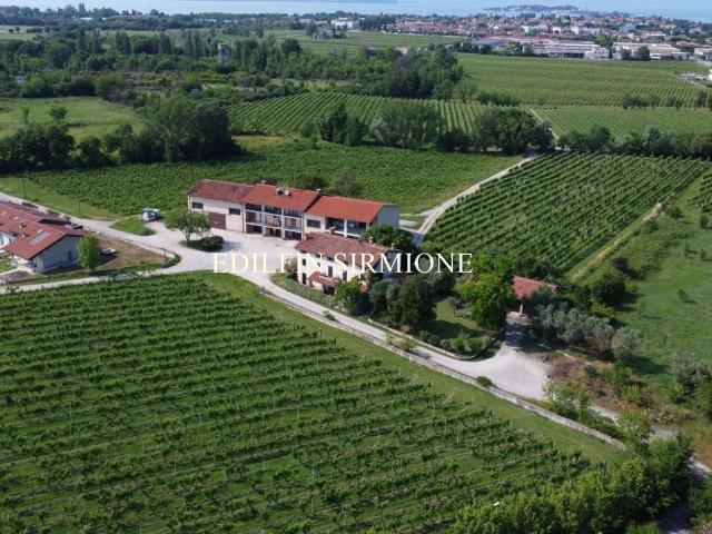 Appartamento in vendita a Desenzano Del Garda