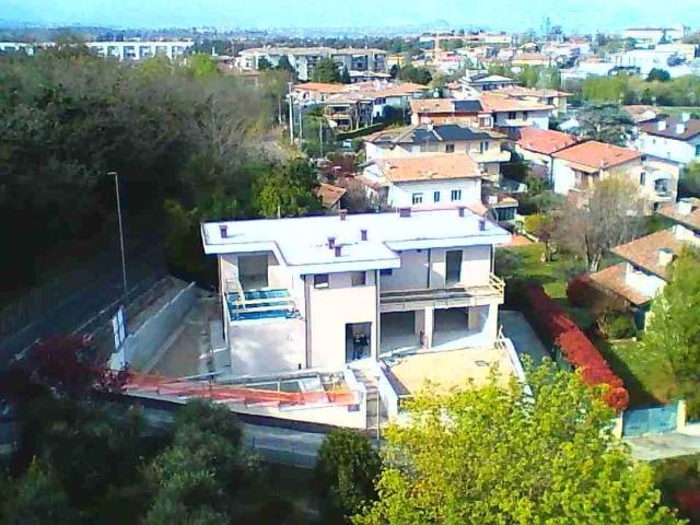 Appartamento in vendita a Vicina, Desenzano Del Garda