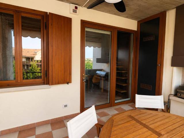 Appartamento in vendita a Desenzano Del Garda, Lombardia