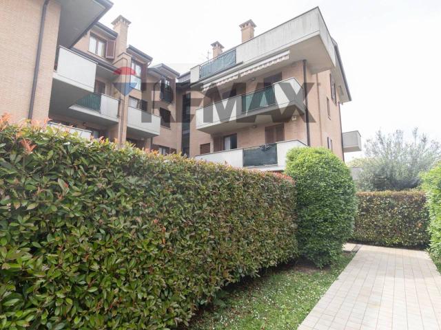 Appartamento in vendita a Desio, Lombardia