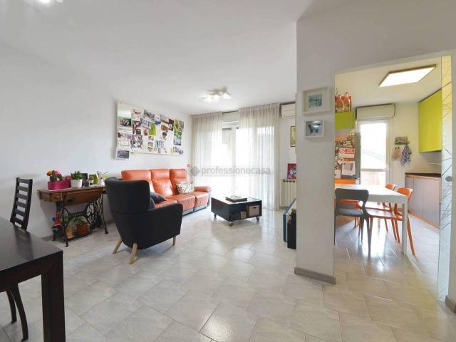 Appartamento in vendita a Spaccone, Desio