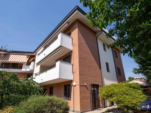 Appartamento in vendita a Spaccone, Desio