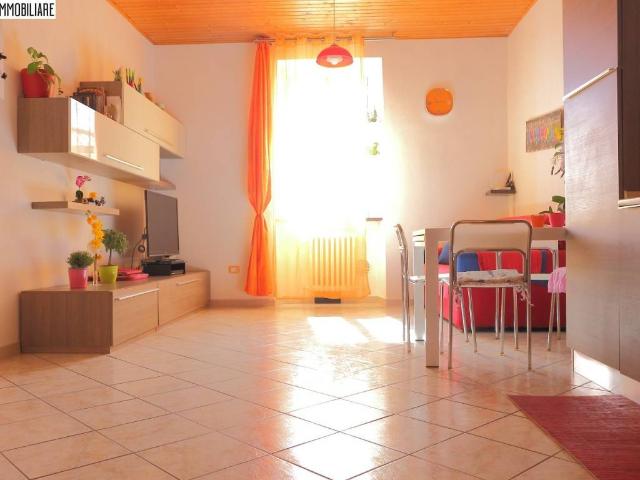 Appartamento in vendita a Desio, Lombardia