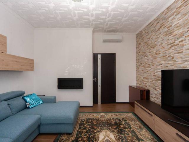 Appartamento in vendita a Desio, Lombardia