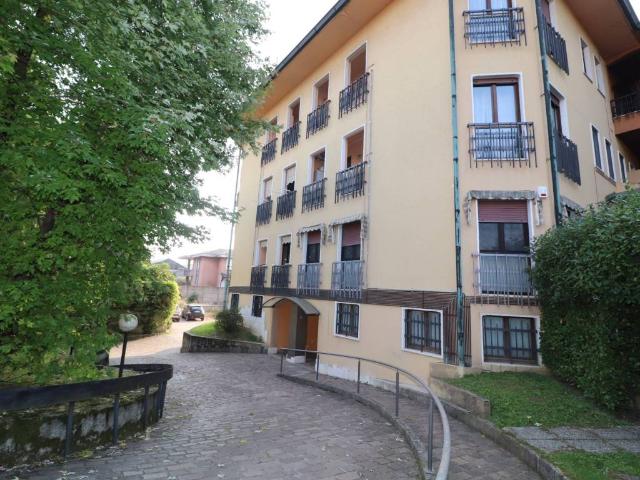 Appartamento in vendita a Desio, Lombardia