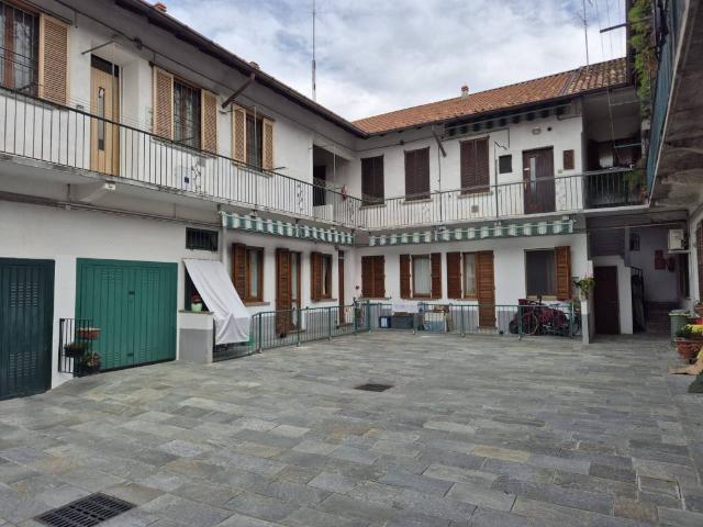 Appartamento in vendita a Piazza, Desio
