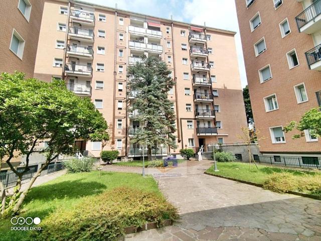 Appartamento in vendita a Sacro Cuore-Stazione, Desio