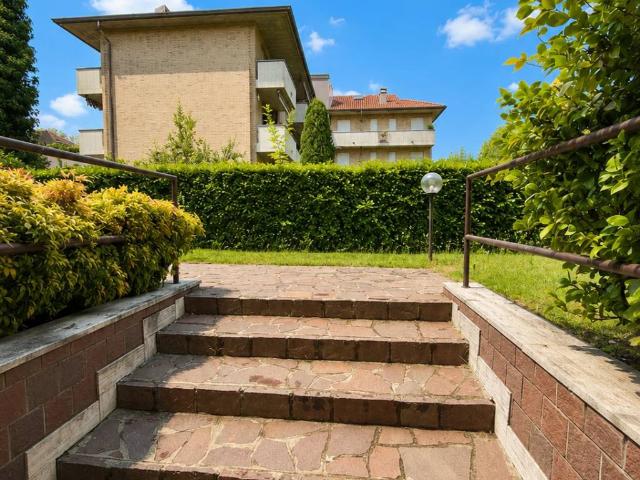 Appartamento in vendita a Ex Tilane, Desio