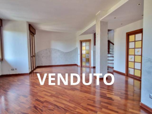 Appartamento in vendita a Prati, Desio