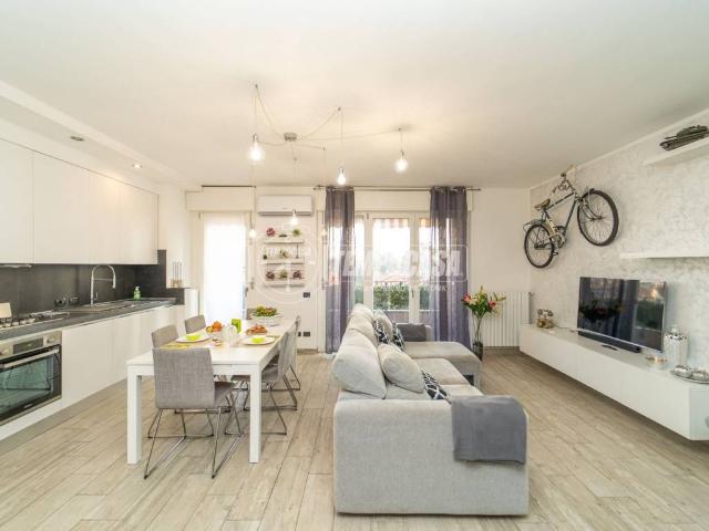 Appartamento in vendita a Ex Gavazzi, Desio